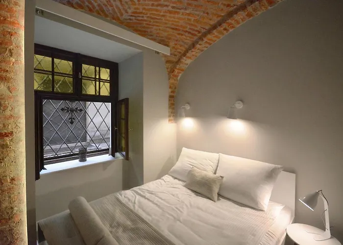 MIA APARTMENTS . Old Town . Senacka