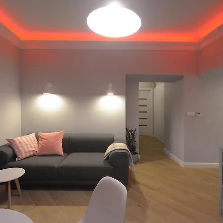 MIA APARTMENTS . Old Town . Senacka